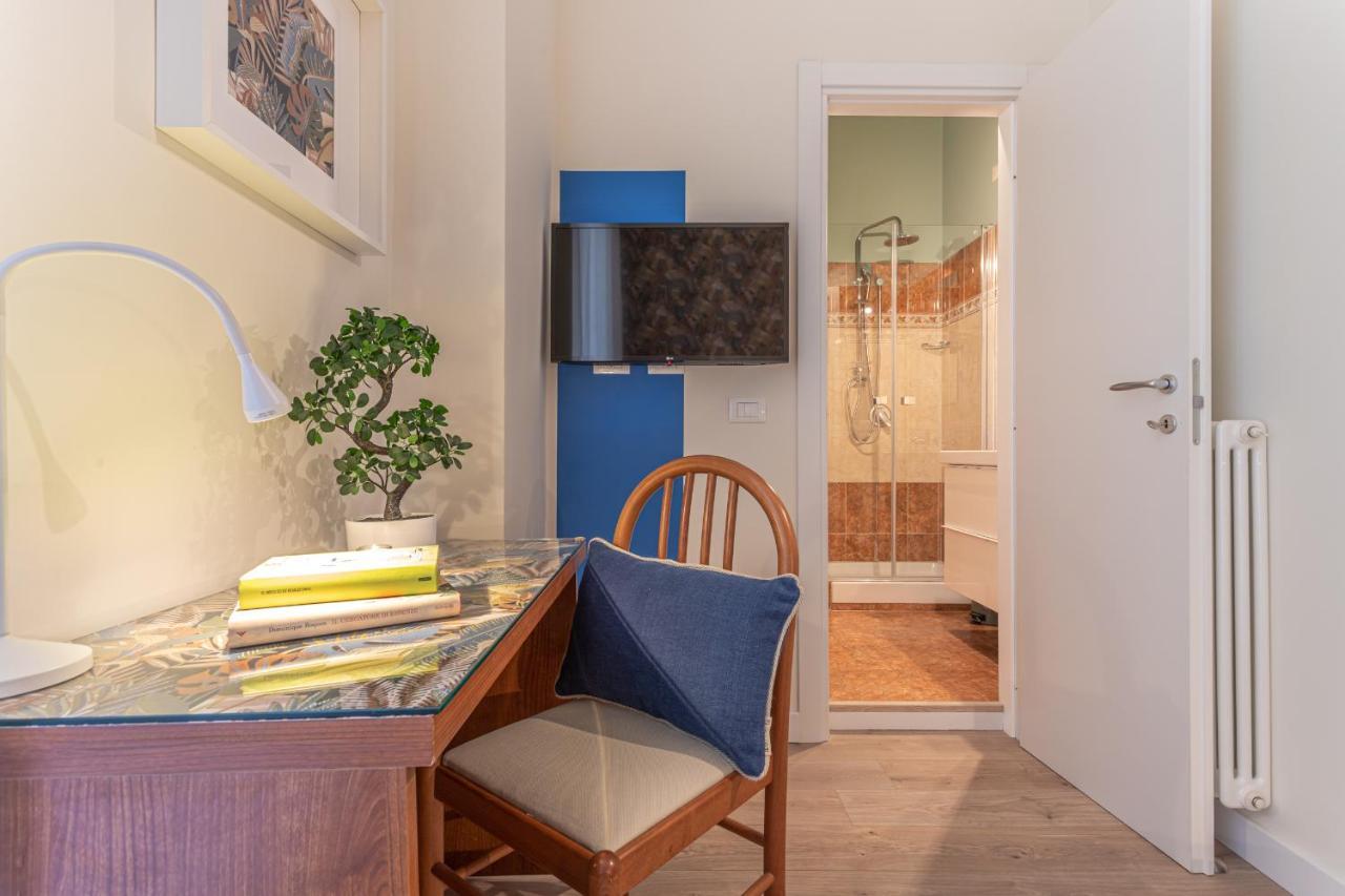 Vittoria Garden Suites Roma Exterior foto