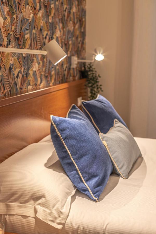 Vittoria Garden Suites Roma Exterior foto